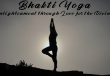 Bhakti Yoga – Enlightenment through Love for the Divine Bhakti Yoga